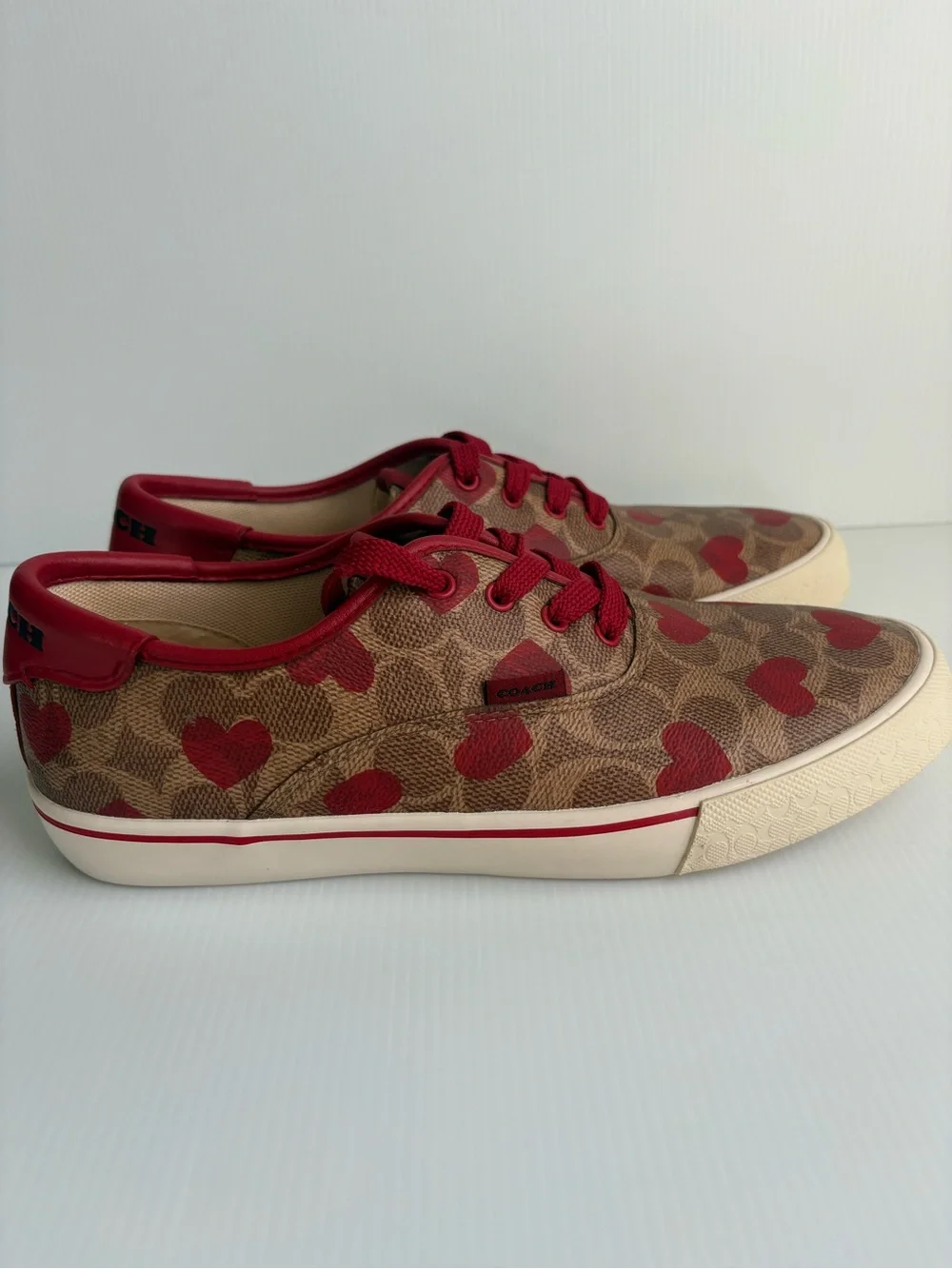 Coach City sole Skate Sneakers Coated Canvas Sz 8.5 B Electric Red Heart EUC